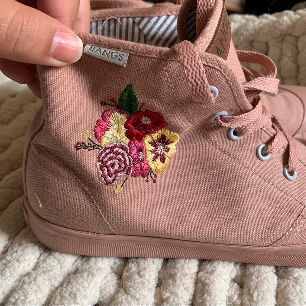BANGS Shoes embroidered high tops